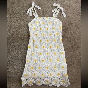 Gianni Bini White and Yellow Sunflower Lace Mini Dress Size S